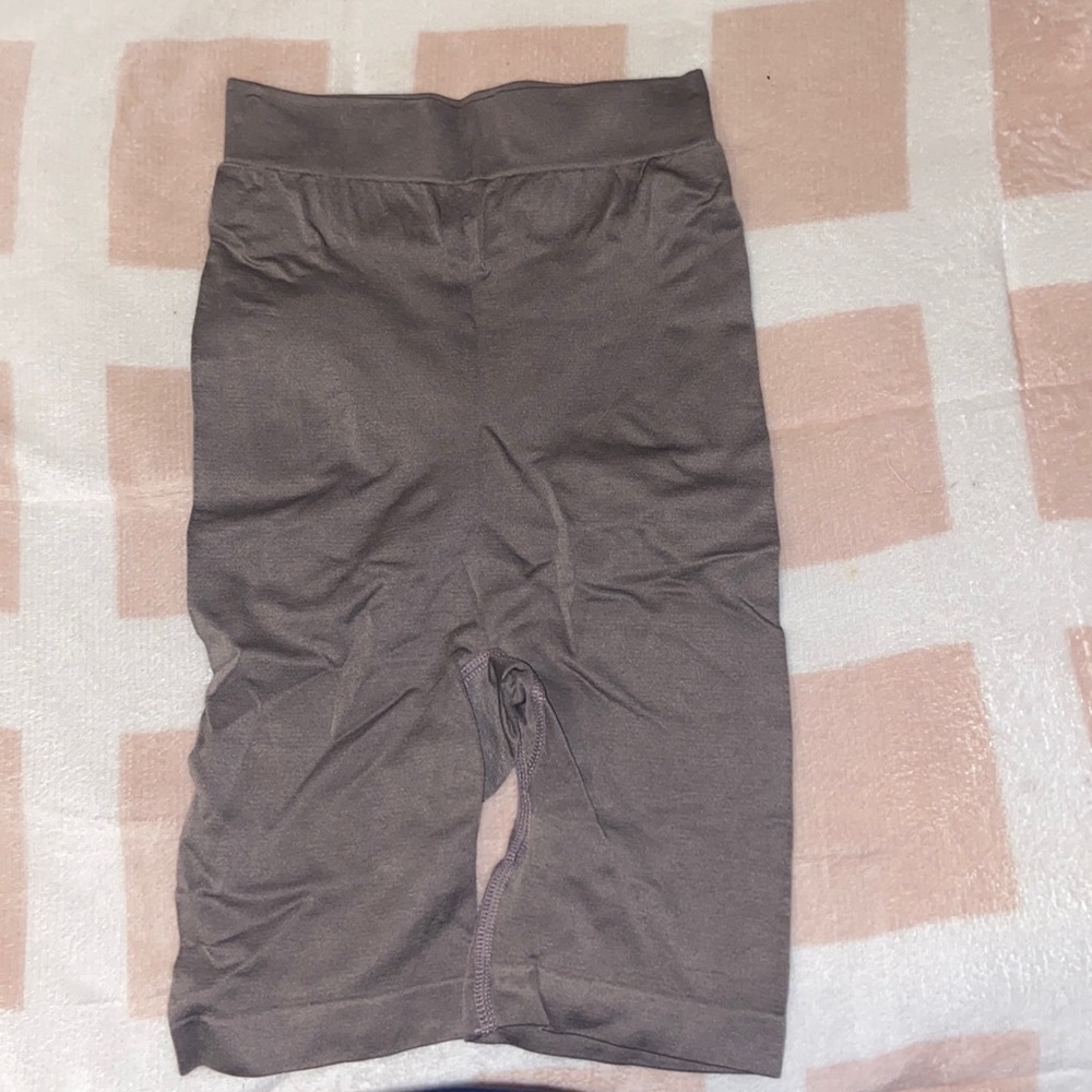 Gray shapewear